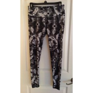 Women’s Tie Dye Yoga Pants and Tank Top